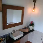 Valle De Bueida, Jacuzzi Solo En Casas El El Palacio Y Viscarcel 컨트리하우스 Bárzana