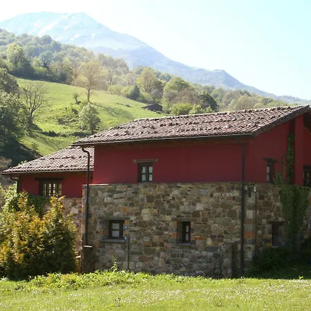 Landhuis Valle De Bueida, Jacuzzi Solo En Casas El El Palacio Y Viscarcel Bárzana