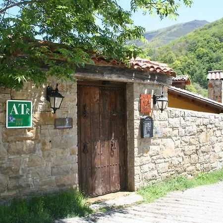 Valle De Bueida, Jacuzzi Solo En Casas El El Palacio Y Viscárcel Casa di campagna *