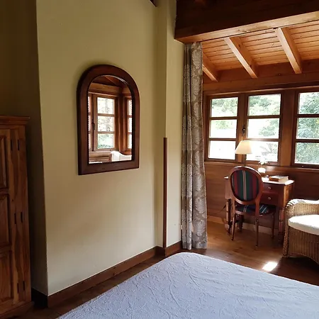 Valle De Bueida, Jacuzzi Solo En Casas El El Palacio Y Viscárcel * Bárzana