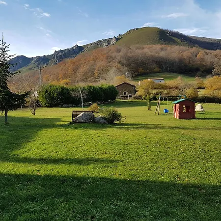 Landhuis Valle De Bueida, Jacuzzi Solo En Casas El El Palacio Y Viscarcel Bárzana